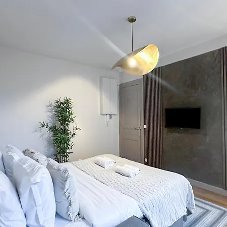 Apartment Fabulous Near Bercy Paris