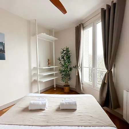 Fabulous Near Bercy Apartment Paris