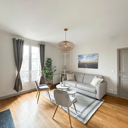 Apartment Fabulous Near Bercy Paris